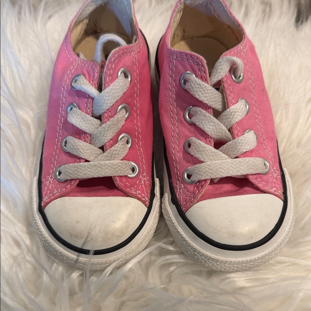 Converse all stars  Pink Kids Sneakers with White Accents size 6